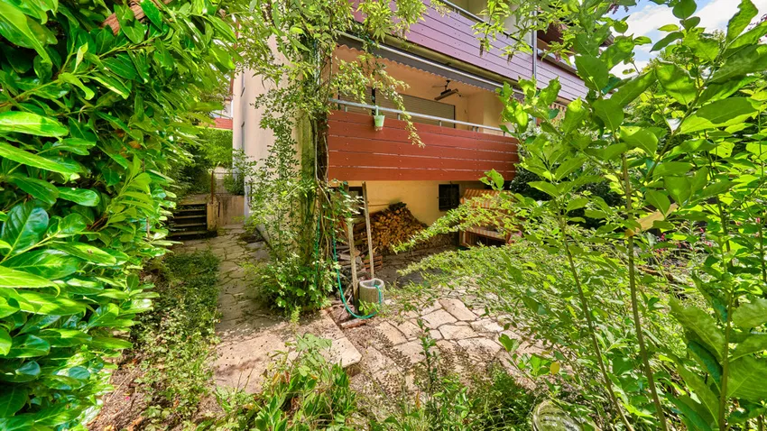 Garten mit Terrasse