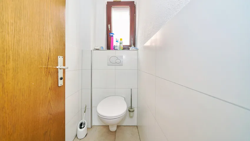 Gäste WC OG