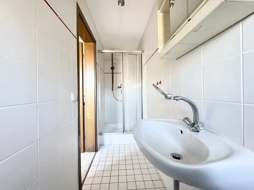 UG Badezimmer Einliegerwohnung