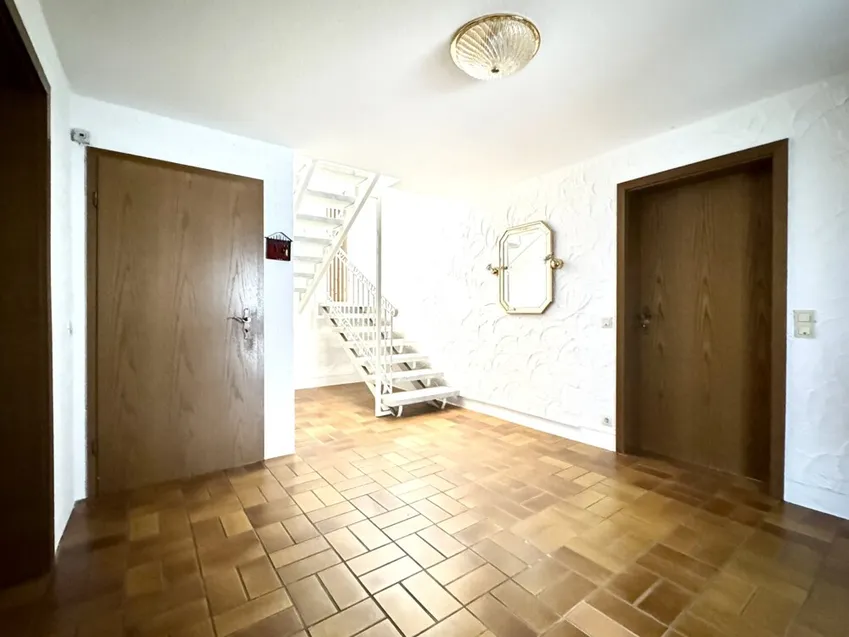 UG Eingangsbereich Ansicht Treppen