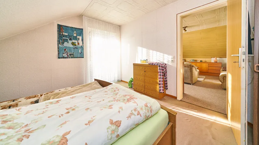 DG-Wohnung_rechts_Schlafzimmer_02