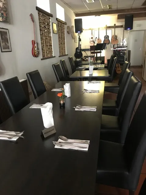 2025_04_Ristorante_Gastraum_6