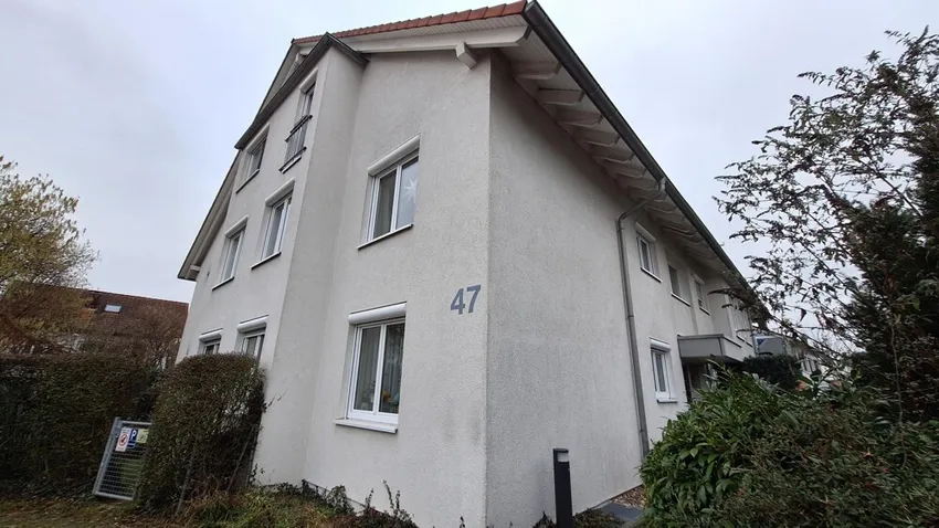 der erste Eindruck - einladendes Wohnhaus