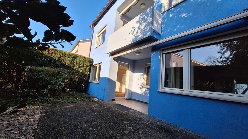 Charakterstarkes Haus mit gemütlicher 60er-Jahre-Terrasse