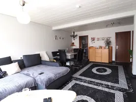 Wohn-/Esszimmer