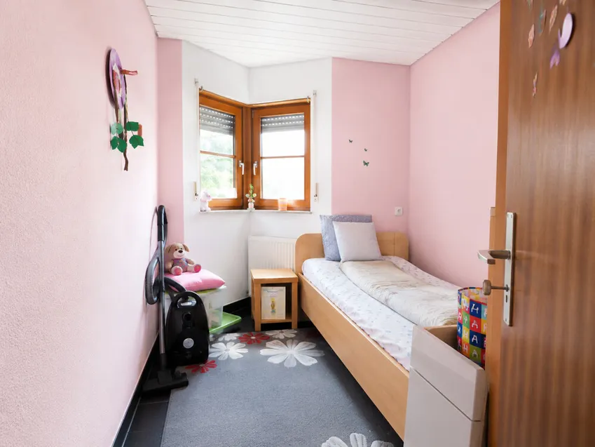 Kinderzimmer/Homeoffice