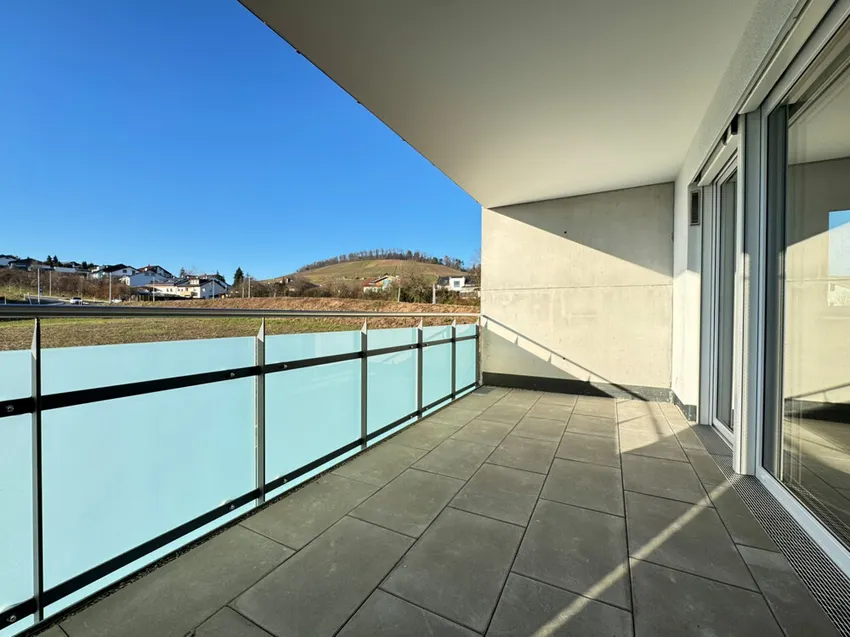 Großer Balkon - IST Zustand