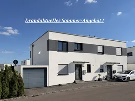 Hausansicht von Nordost ...