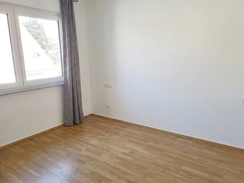 Schlafzimmer_Leerstand_KI bearbeite