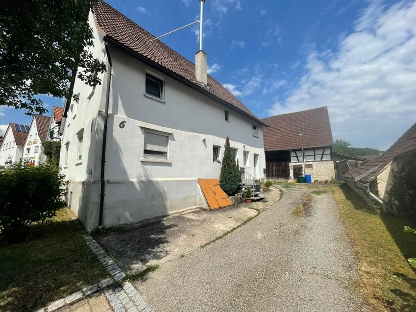 Ansicht Haus + Scheune