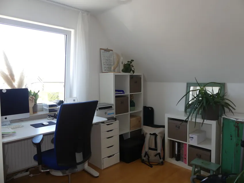 Büro/Kinderzimmer