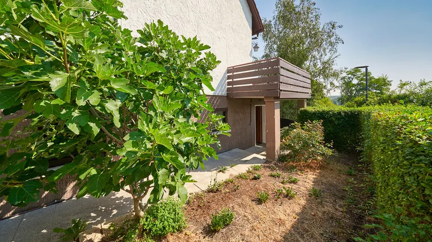 EG_Gartenbereich_mit_Abstellschuppen