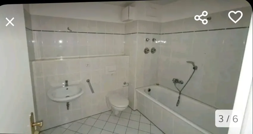 Bad mit Wanne