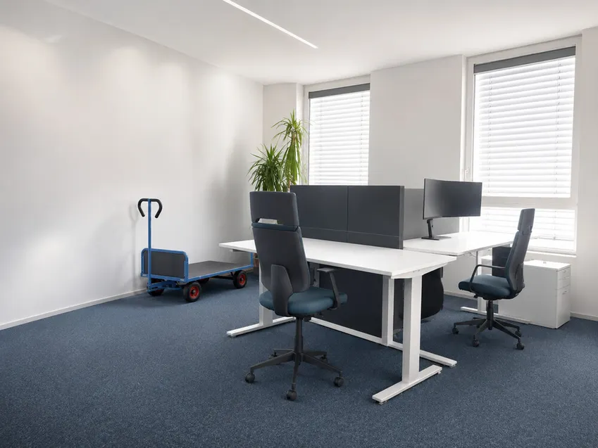 Büro 1