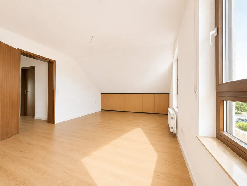 Schlafzimmer DG