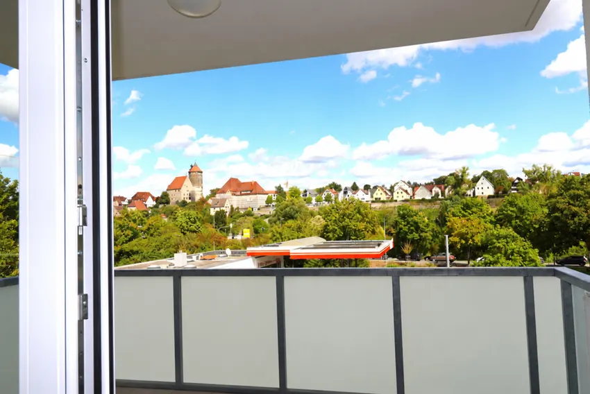 Balkon und der Blick nach Draußen
