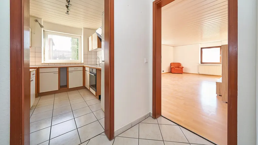 Zugang zur Küche und Wohnzimmer