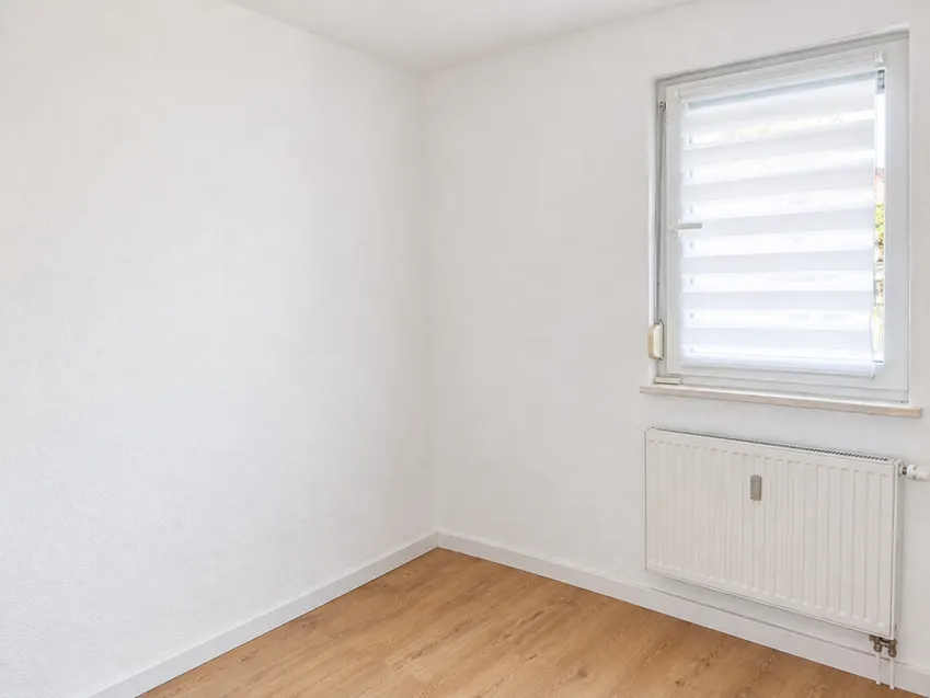 Büro/Kinderzimmer - mit KI aufgeräumt