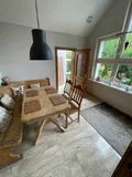 kleines Esszimmer neben Küche