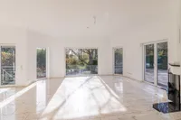 Blick ins Wohnzimmer