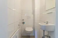 Gäste WC 3. OG mitte