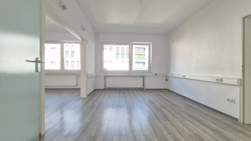 Büro 1