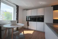 Küche mit Einbaugeräten OG