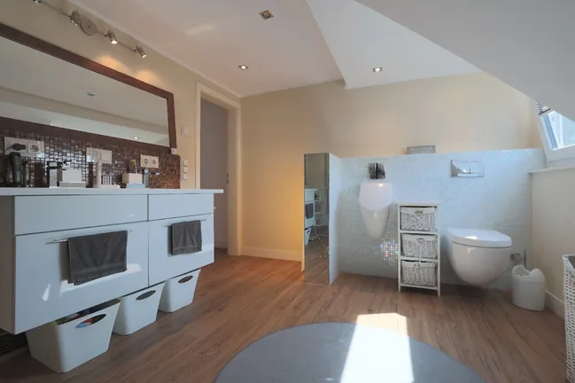 Badezimmer DG