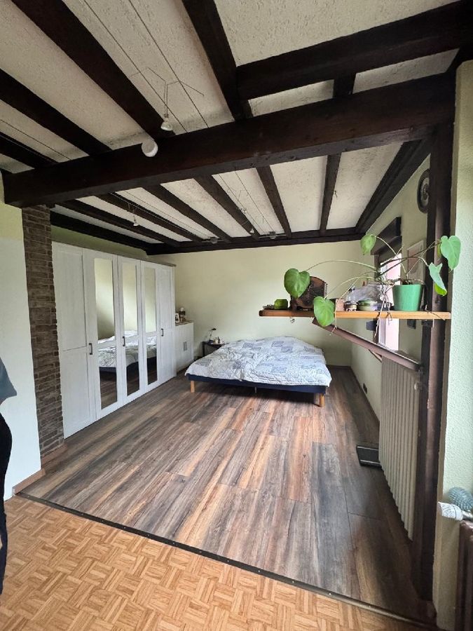 Wohn/- Schlafraum im OG