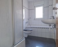 Badezimmer 2 von 2