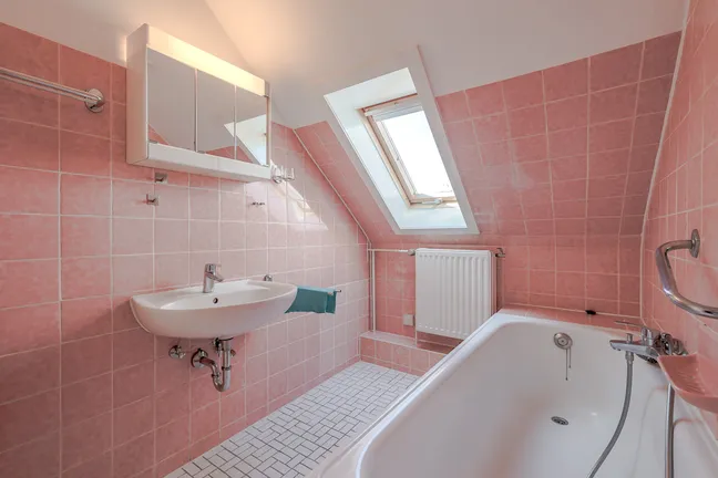 Badezimmer DG