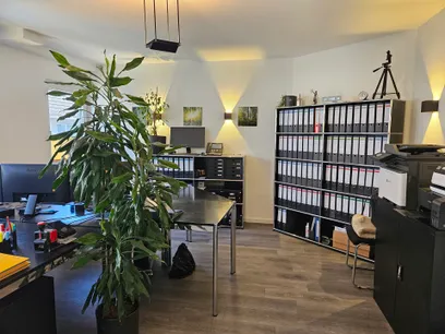 Büro 1