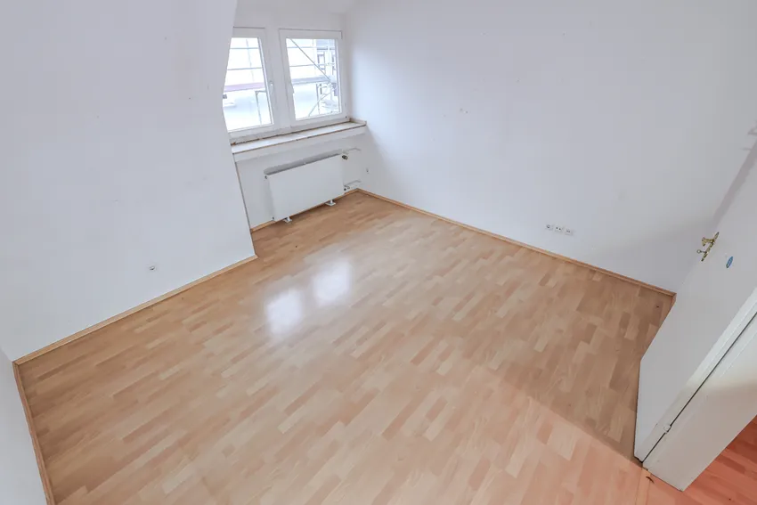 Zimmer 2 OG