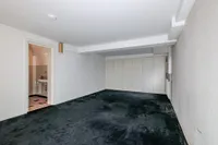 Zimmer 1 KG