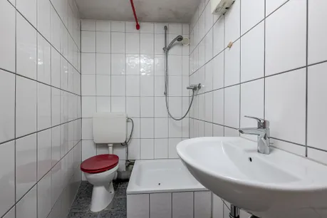Badezimmer KG