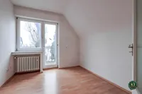 Zimmer 1 OG