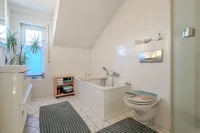 Badezimmer DG