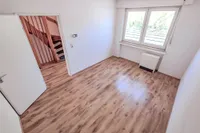 Zimmer 1 OG