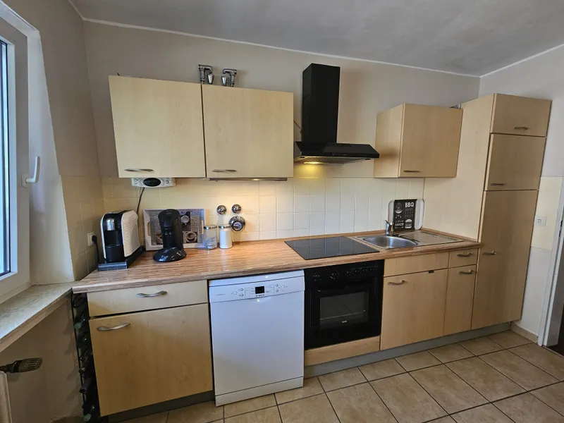 Küche (inkl. Einbauküche)