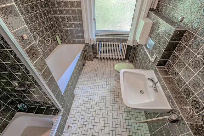 Badezimmer EG