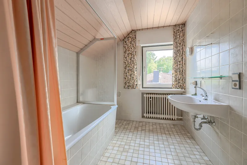 Badezimmer OG