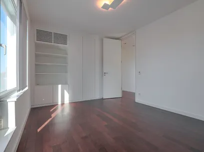Zimmer 1 OG