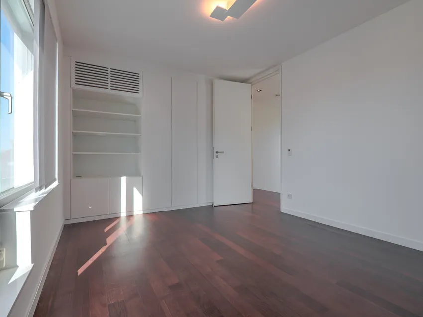 Zimmer 1 OG