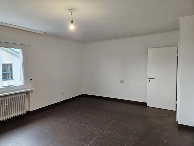 Arbeits- /Kinderzimmer