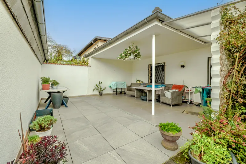 Überdachte Terrasse