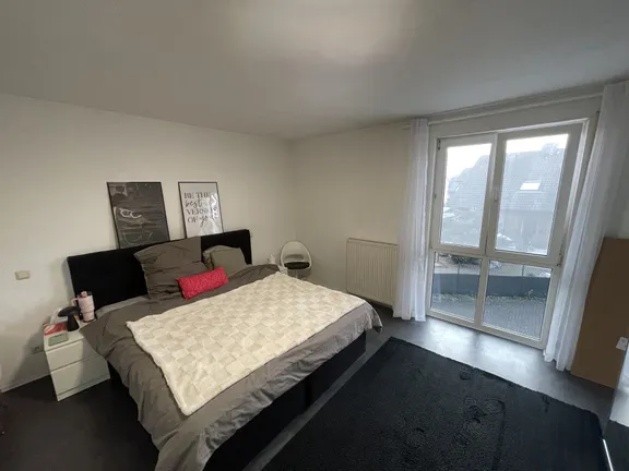 großes Schlafzimmer