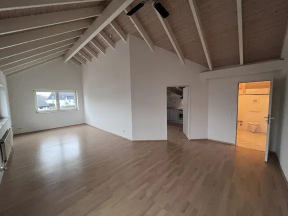 Wohn-/ Esszimmer