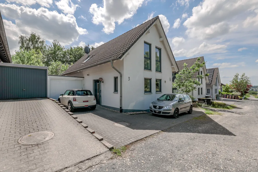 Straßenansicht