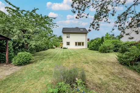 Gartenseitige Hausansicht