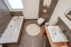 Badezimmer EG
